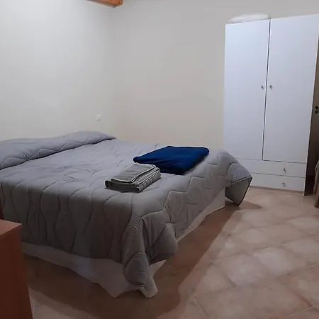 2 Bedroom, 1 Bath Near The Sea Apartment